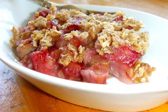 Rhubarb Crisp