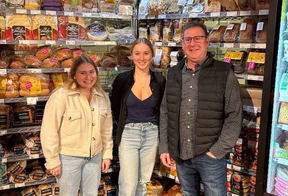 Red Barn Market Scholarship Winners